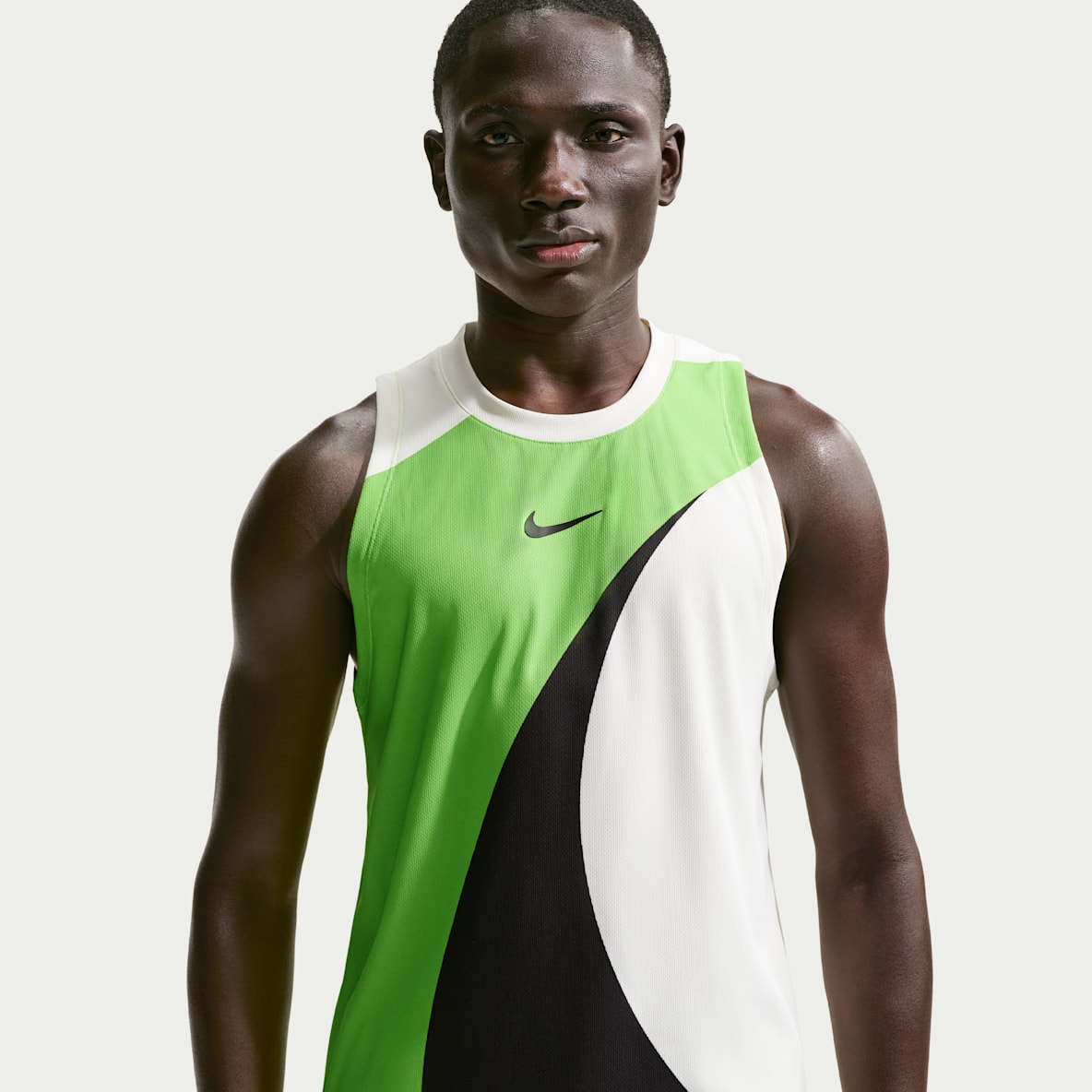 White Tennis Tank Tops & Sleeveless Shirts Tops. Nike.com